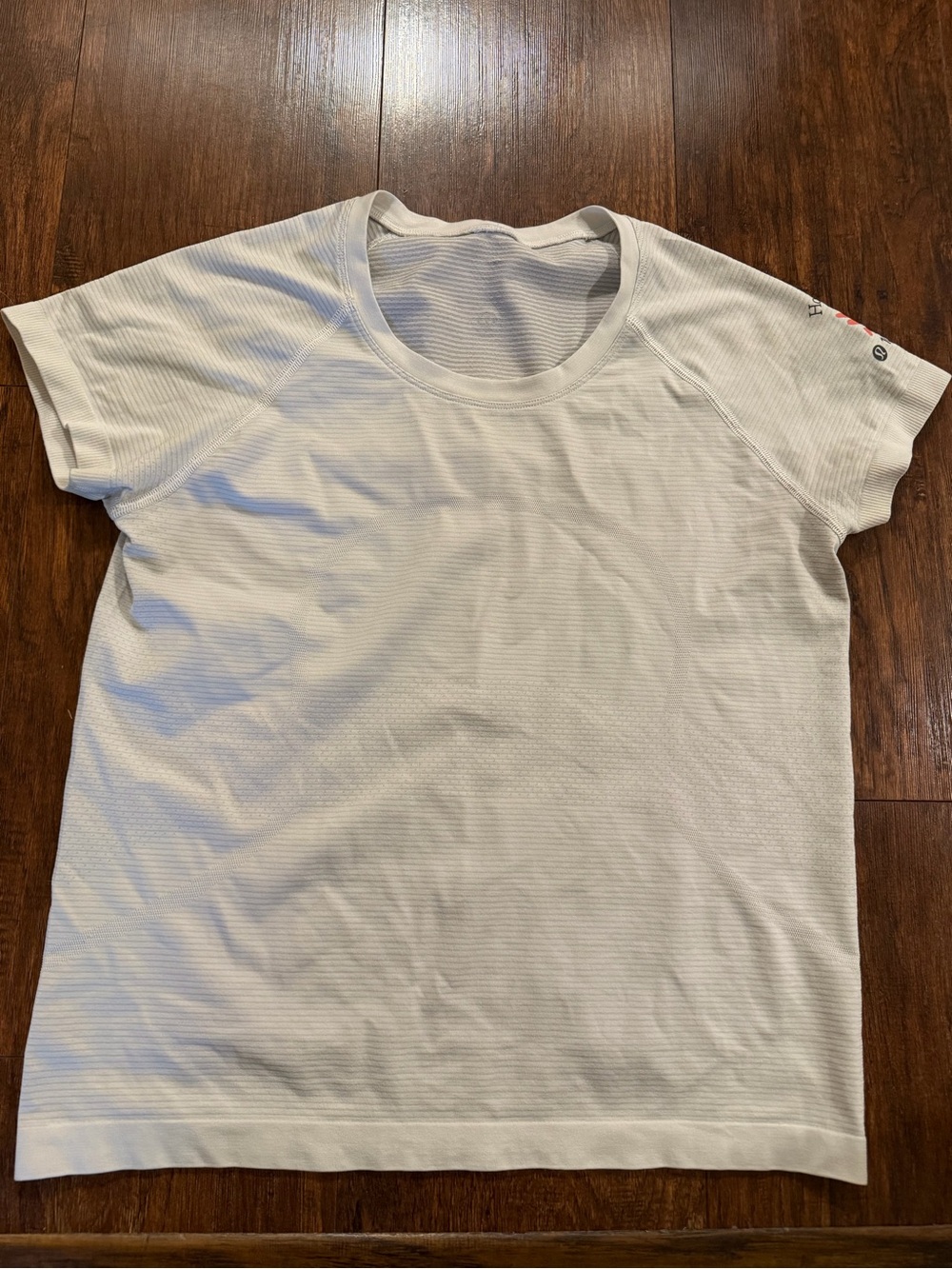 Lululemon 10k houston tourLightweight White Women’s Short-Sleeve Performance Top